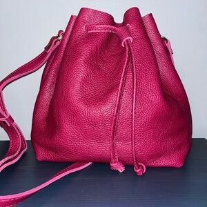 Portland Leather Good Cosmo Large Bucket